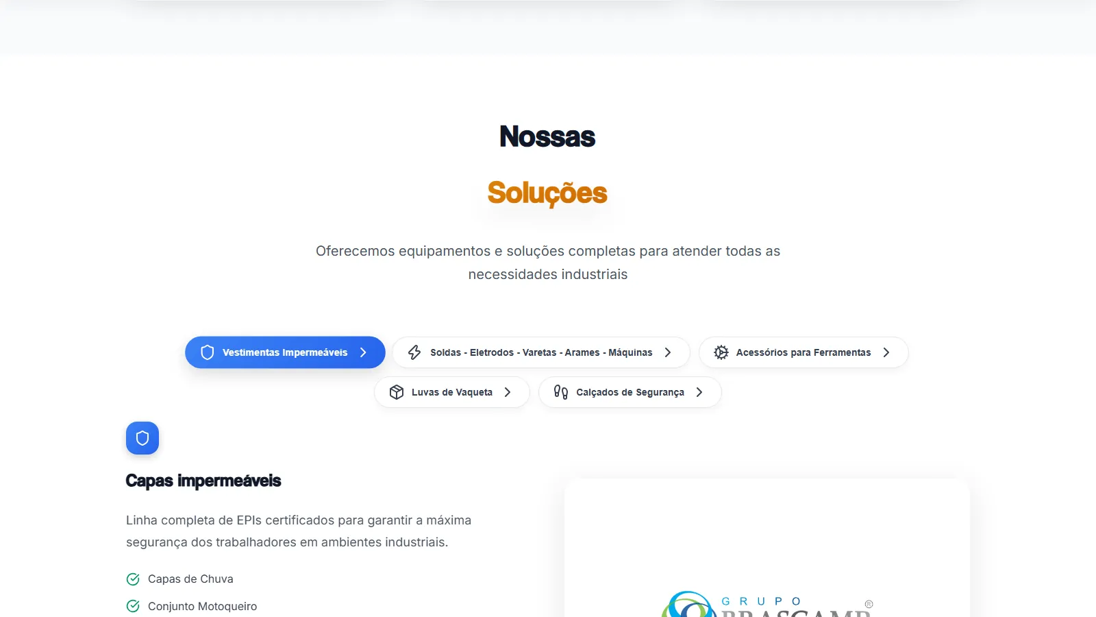 Seção de soluções, com as linhas de produto organizadas em abas e a lista de itens de cada uma.